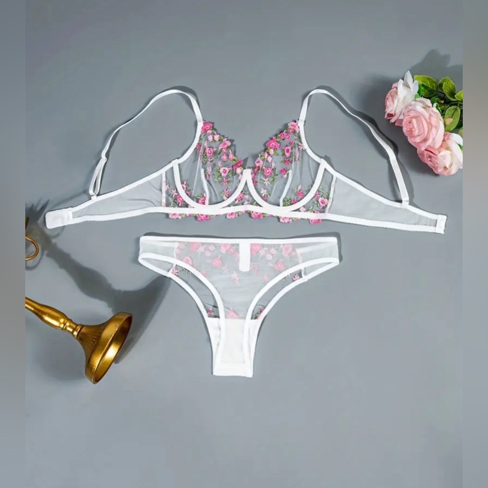 Brand new, gorgeous floral mesh bra and thong set, women’s lingerie bridal​​ - Picture 2 of 6